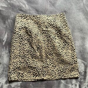 Brandy Melville Women’s Mini Skirt